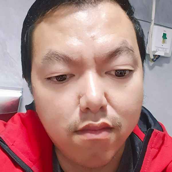 江苏36岁单身帅哥真诚找对象-咸宁相亲网