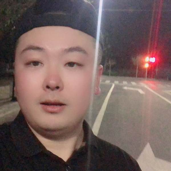 辽宁29岁单身帅哥真诚找对象-咸宁相亲网