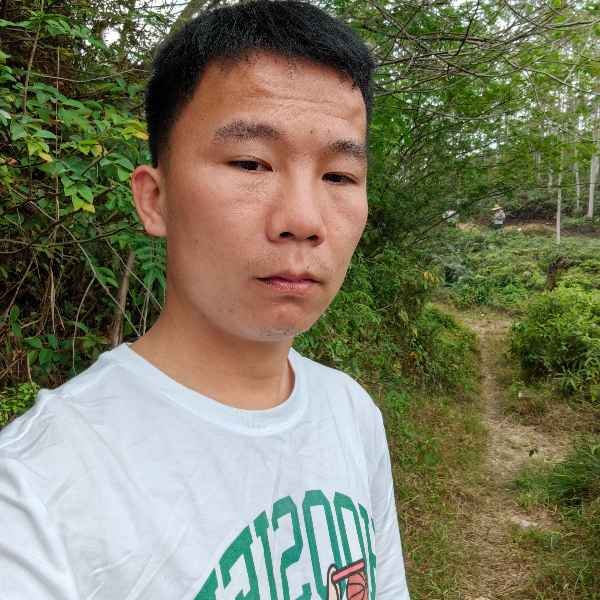 广东34岁单身帅哥真诚找对象-咸宁相亲网