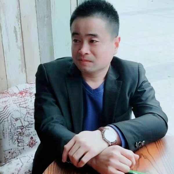 广东35岁单身帅哥真诚找对象-咸宁相亲网