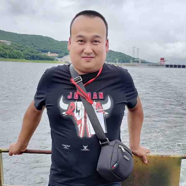 吉林33岁单身帅哥真诚找对象-咸宁相亲网