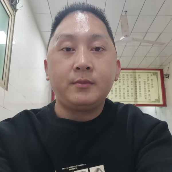 陕西35岁单身帅哥真诚找对象-咸宁相亲网