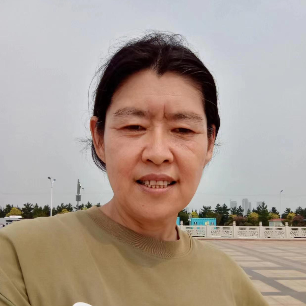 辽宁56岁单身美女真诚找对象-咸宁相亲网