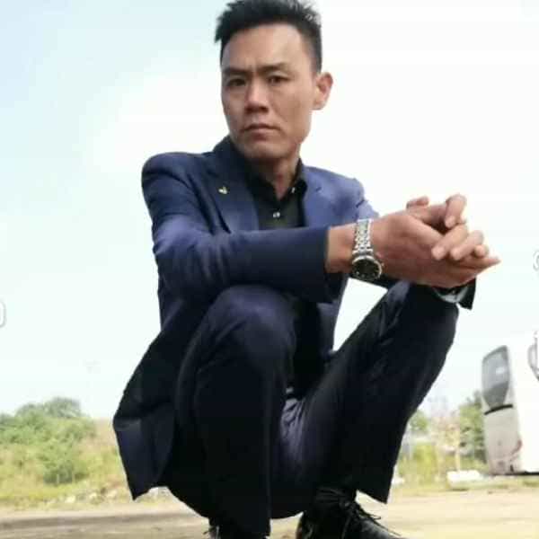 四川41岁单身帅哥真诚找对象-咸宁征婚相亲网