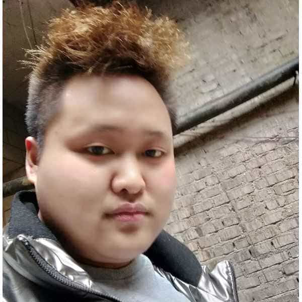 贵州23岁单身帅哥真诚找对象-咸宁征婚相亲网