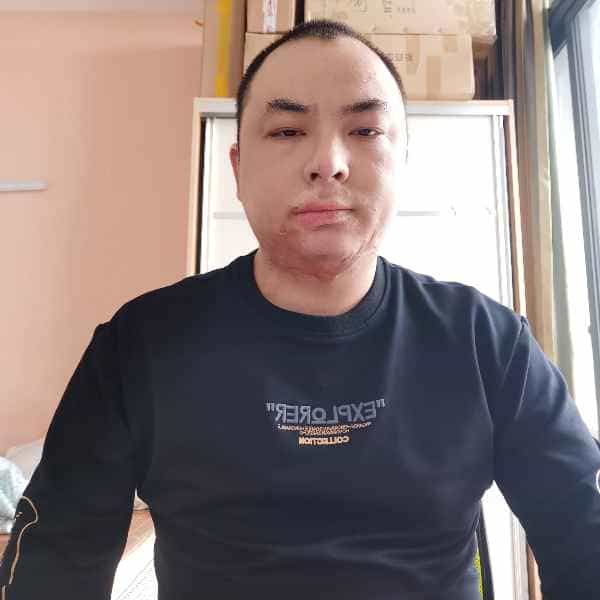 四川32岁单身帅哥真诚找对象-咸宁征婚相亲网