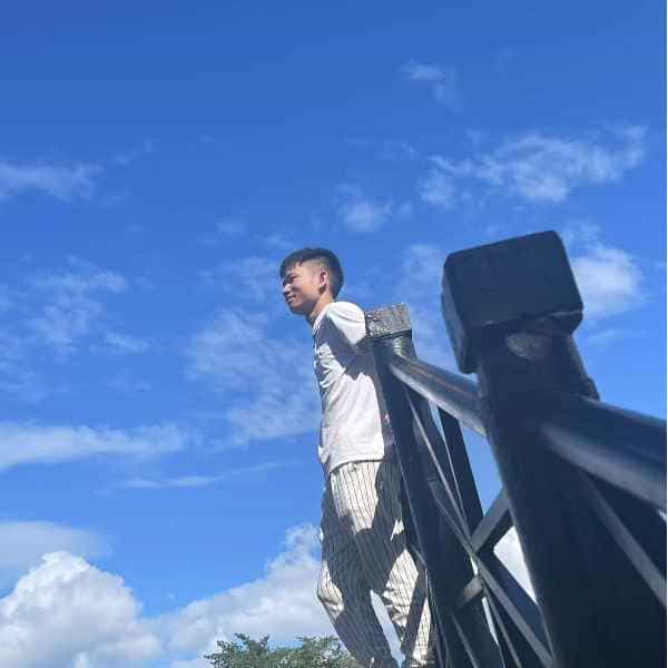 四川25岁单身帅哥真诚找对象-咸宁征婚相亲网