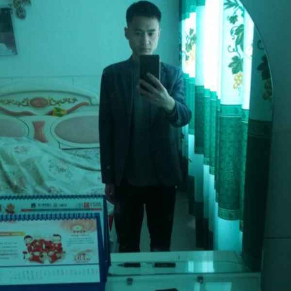 四川34岁单身帅哥真诚找对象-咸宁征婚相亲网