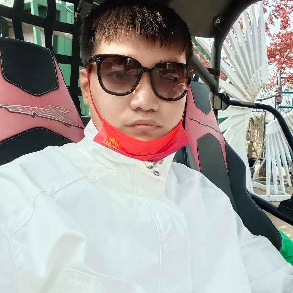 辽宁31岁单身帅哥真诚找对象-咸宁征婚相亲网