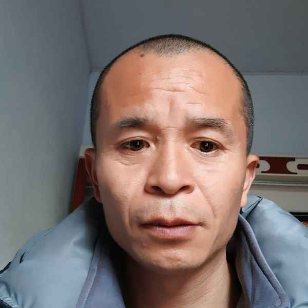 河南42岁单身帅哥真诚找对象-咸宁征婚相亲网
