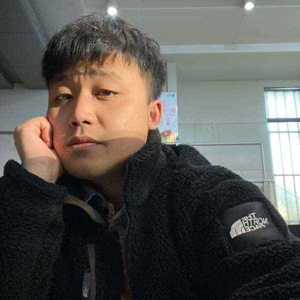 湖南30岁单身帅哥真诚找对象-咸宁征婚相亲网