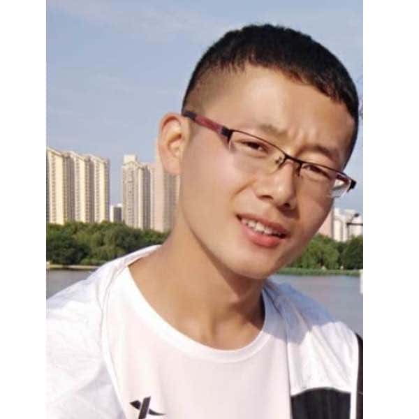 甘肃30岁单身帅哥真诚找对象-咸宁征婚相亲网