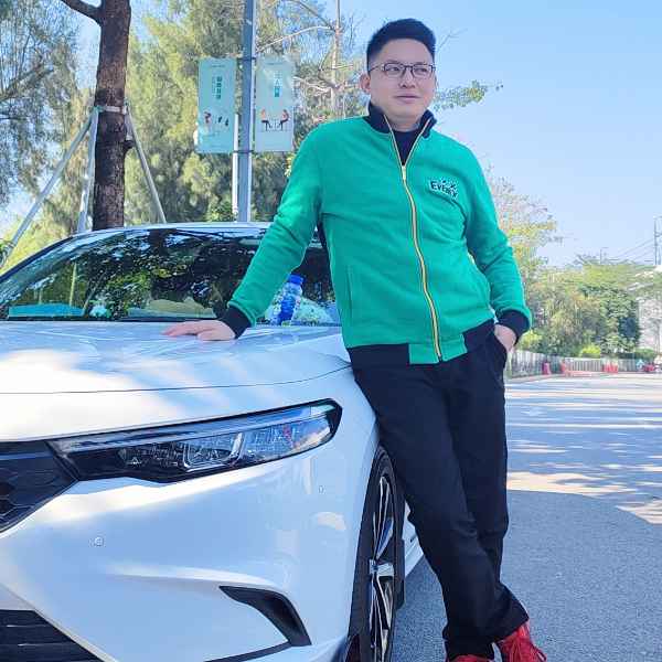 湖北残疾人帅哥真诚相亲找对象，咸宁征婚相亲网