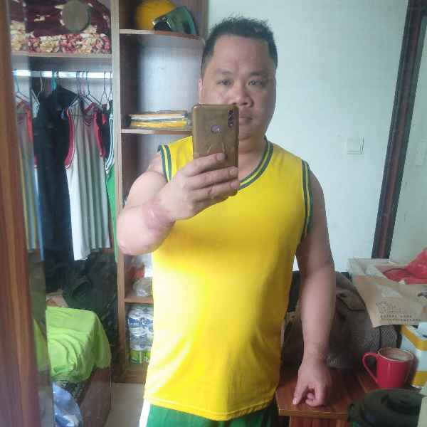 广西34岁单身帅哥真诚找对象-咸宁征婚相亲网