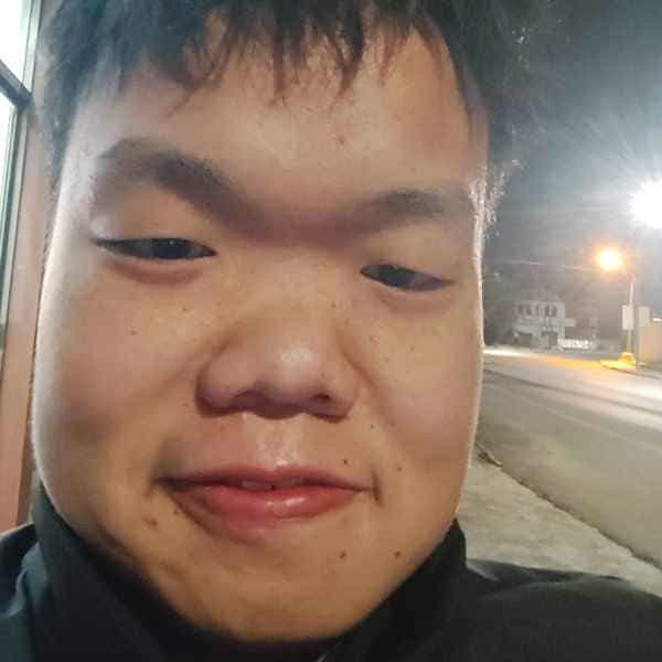 江苏25岁单身帅哥真诚找对象-咸宁征婚相亲网