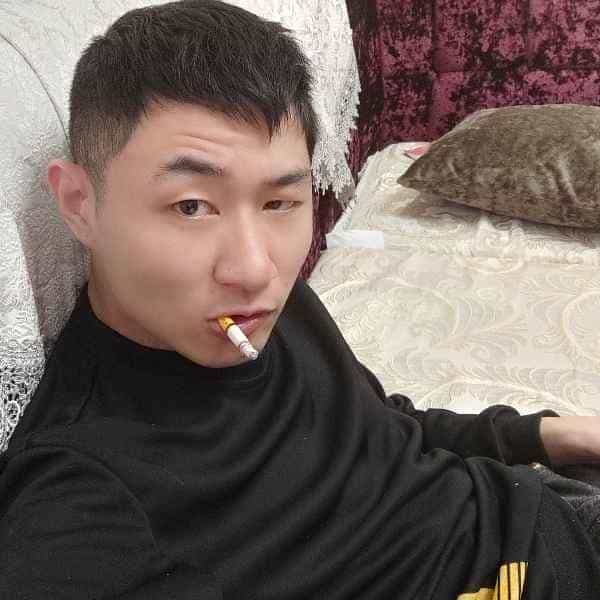 贵州30岁单身帅哥真诚找对象-咸宁征婚相亲网