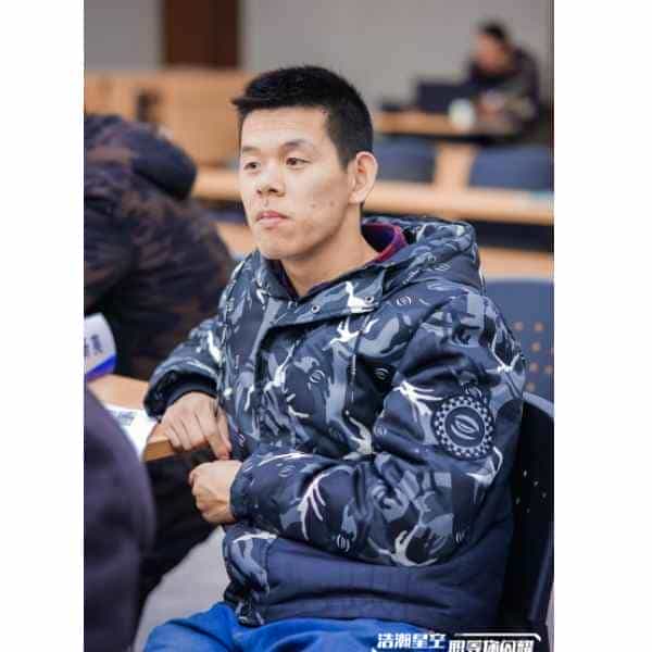 江苏29岁单身帅哥真诚找对象-咸宁征婚相亲网