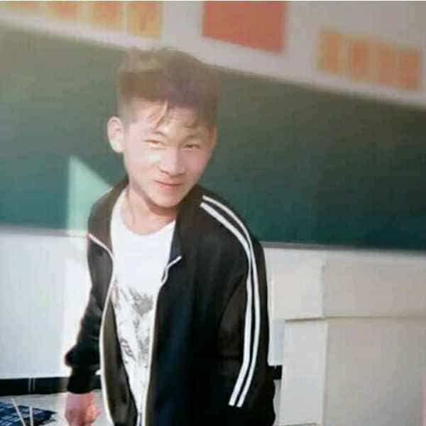 贵州29岁单身帅哥真诚找对象-咸宁征婚相亲网