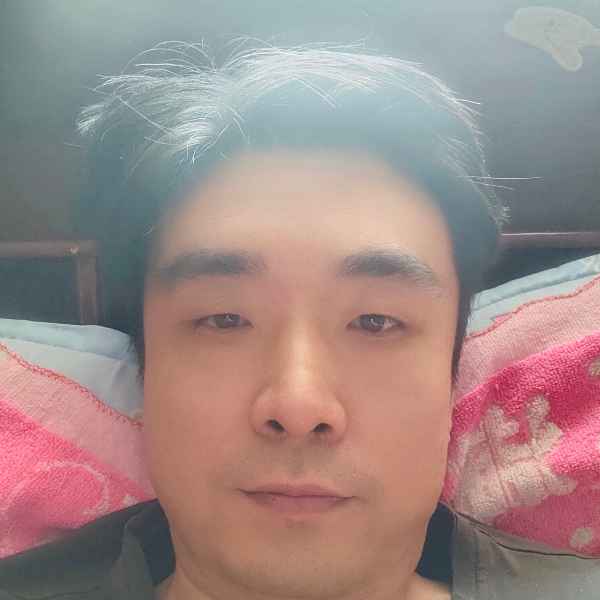 河南42岁单身帅哥真诚找对象-咸宁征婚相亲网