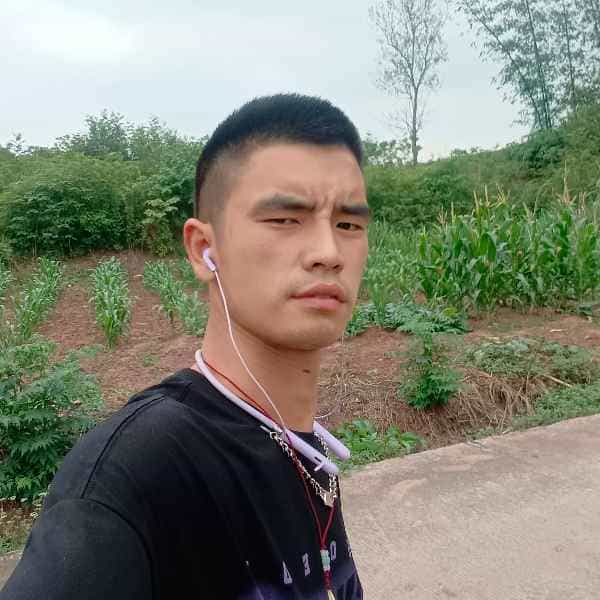 四川34岁单身帅哥真诚找对象-咸宁征婚相亲网