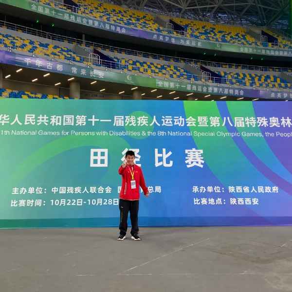 安徽24岁单身帅哥真诚找对象-咸宁征婚相亲网