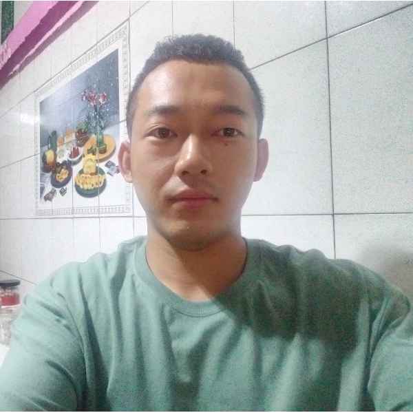 黑龙江28岁单身帅哥真诚找对象-咸宁征婚相亲网