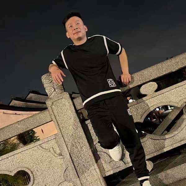 江苏33岁单身帅哥真诚找对象-咸宁征婚相亲网