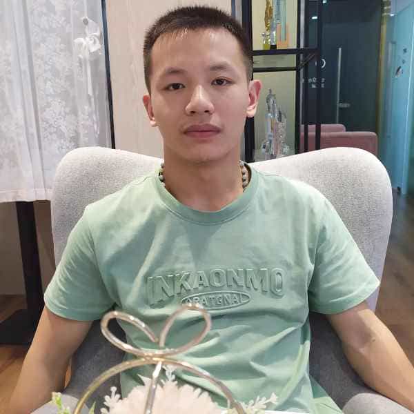 江西27岁单身帅哥真诚找对象-咸宁征婚相亲网
