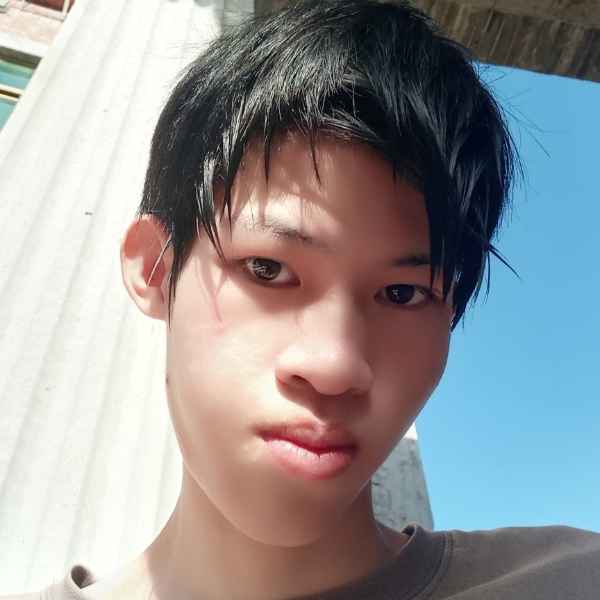 海南21岁单身帅哥真诚找对象-咸宁征婚相亲网