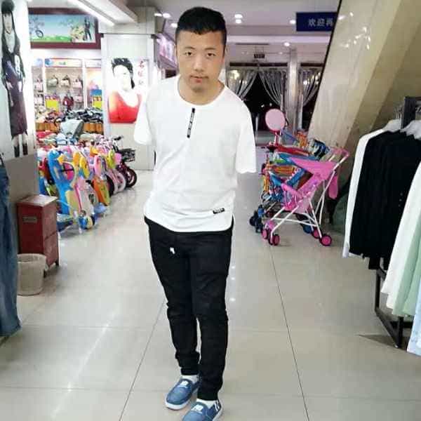 河南34岁单身帅哥真诚找对象-咸宁征婚相亲网
