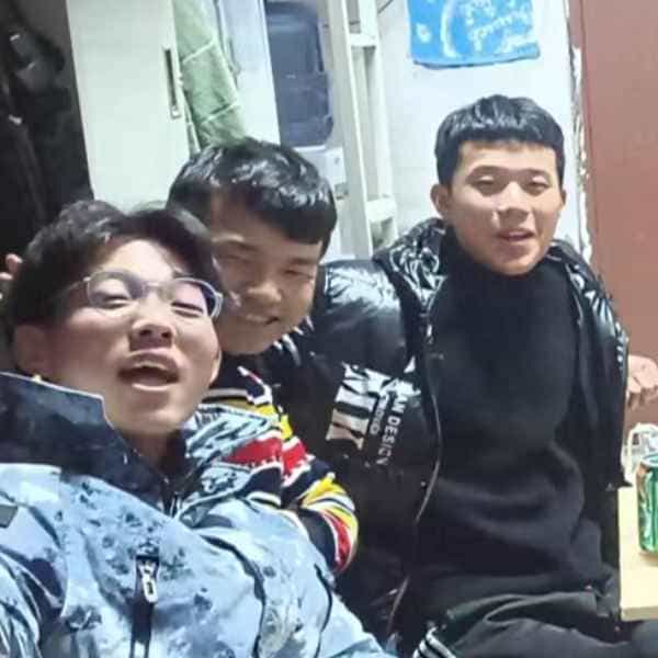 河南27岁单身帅哥真诚找对象-咸宁征婚相亲网