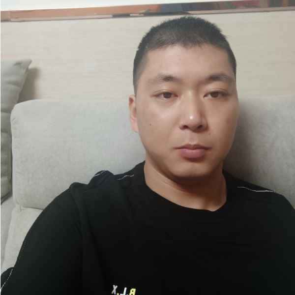 江苏31岁单身帅哥真诚找对象-咸宁征婚相亲网