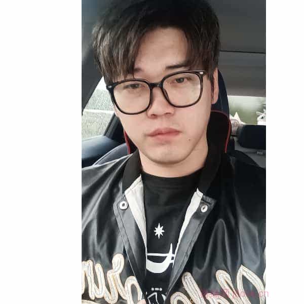 江苏27岁单身帅哥真诚找对象-咸宁征婚相亲网