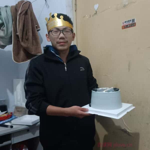 山东18岁单身帅哥真诚找对象-咸宁征婚相亲网