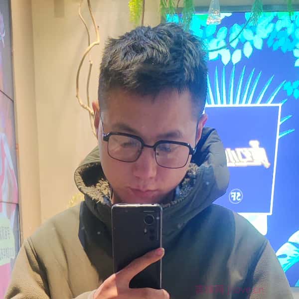 湖北25岁单身帅哥真诚找对象-咸宁征婚相亲网