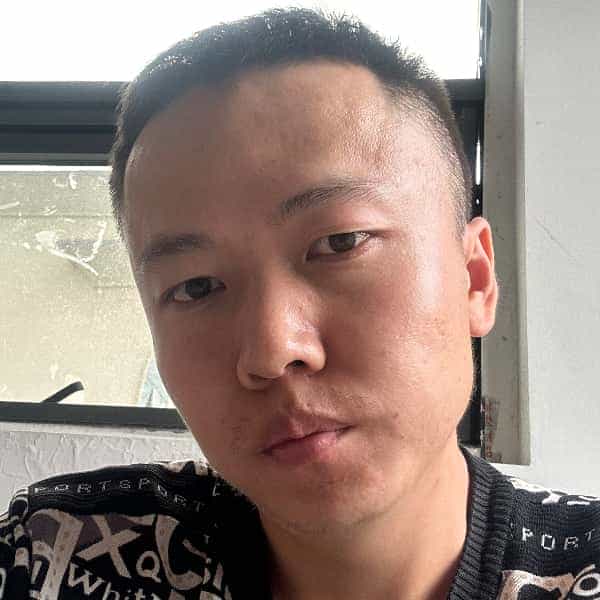 青海32岁单身帅哥真诚找对象-咸宁征婚相亲网