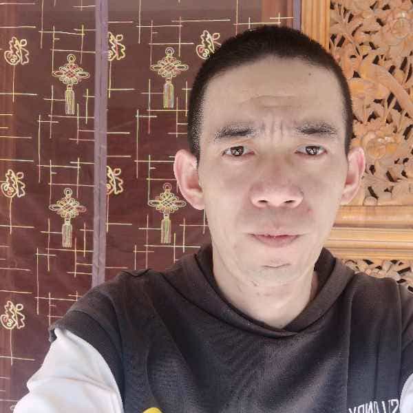 37岁岁云南单身帅哥 - 咸宁吉缘网