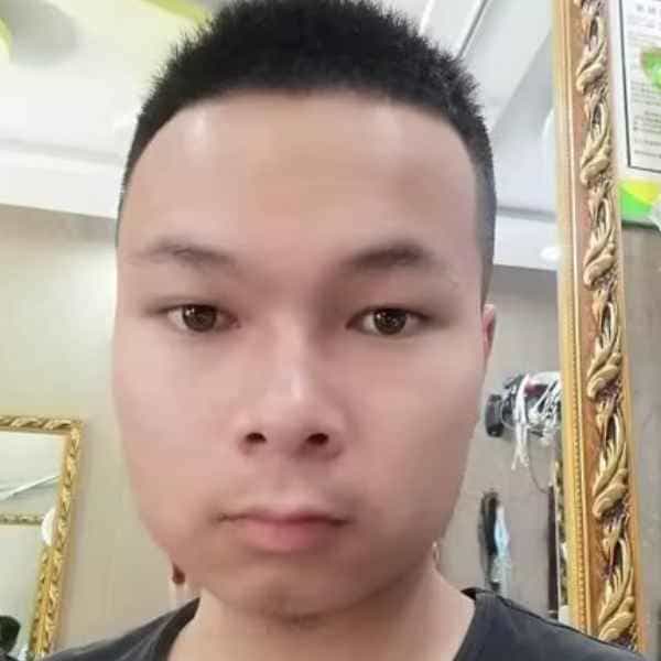 29岁岁云南单身帅哥 - 咸宁吉缘网