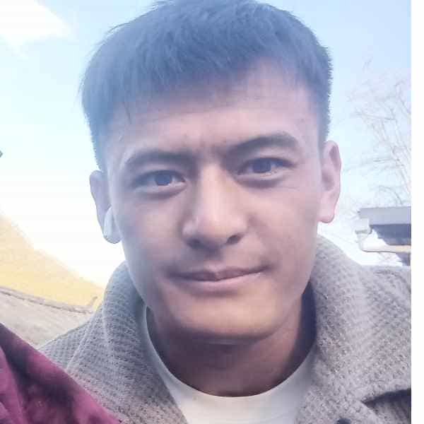 34岁岁云南单身帅哥 - 咸宁吉缘网