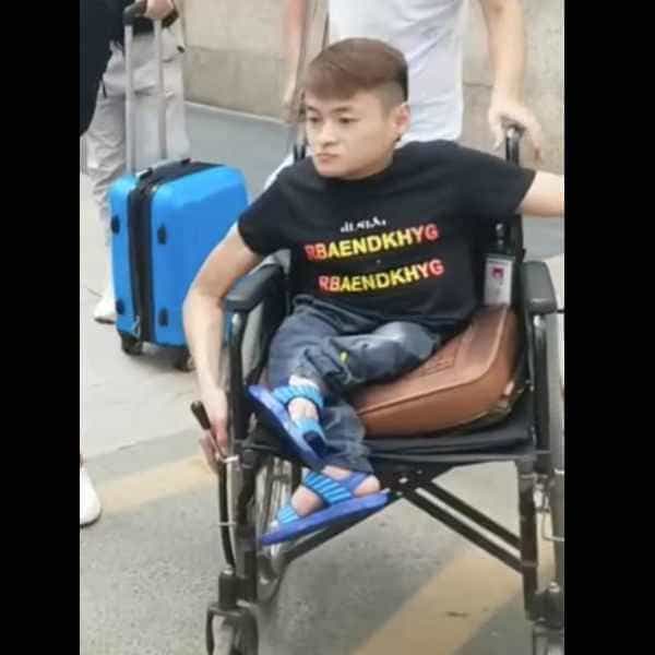 31岁岁广西单身帅哥 - 咸宁吉缘网